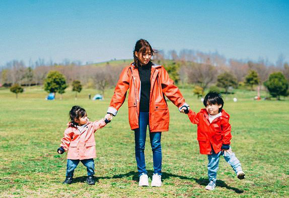 肌寒い日や雨の日にも大活躍！プチバトーの人気アイテム「 ヨット ...